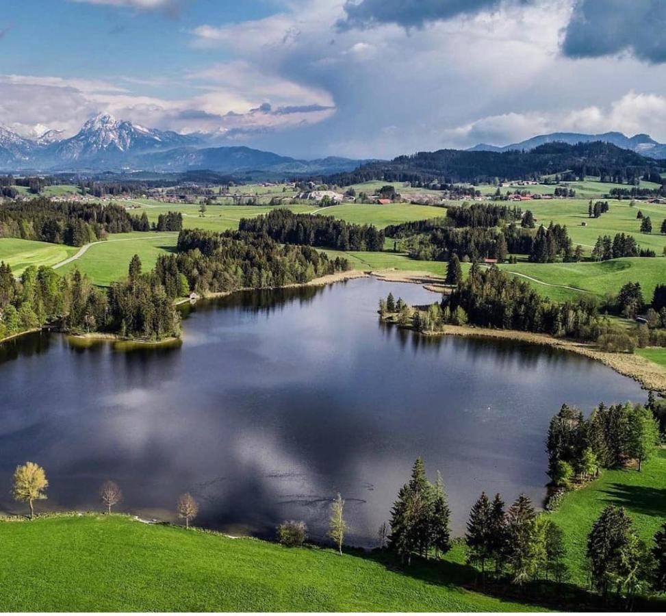 Direkt Am See Mit Bergblick Зеег Екстериор снимка