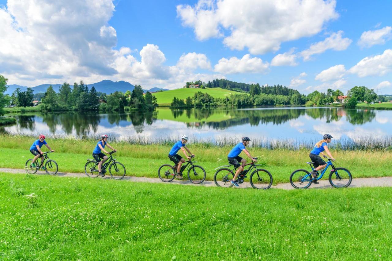 Direkt Am See Mit Bergblick Зеег Екстериор снимка
